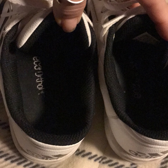 Adidas white and black 3 stripe tennis shoes - Picture 7 of 7